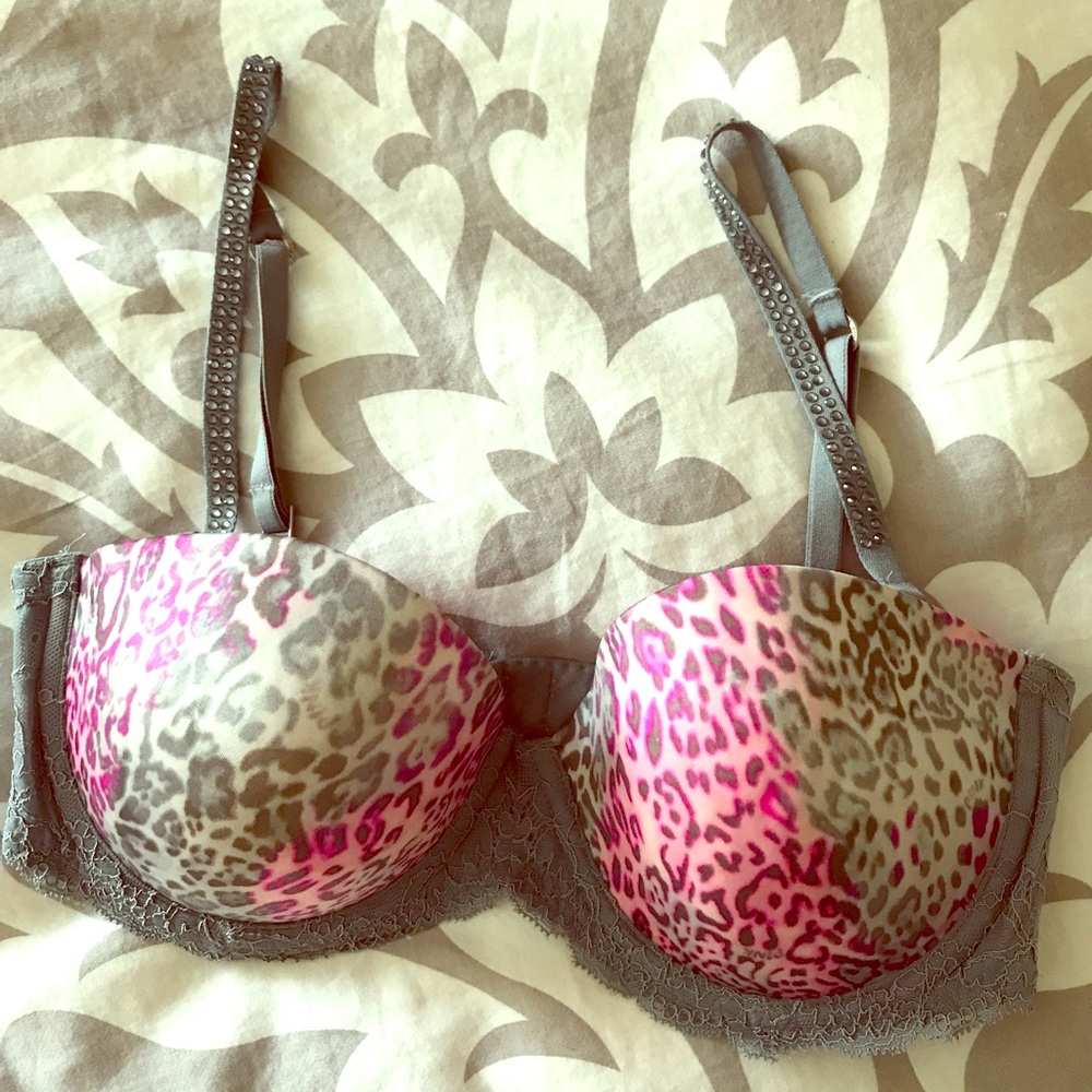 VS Pink multi way push up bra